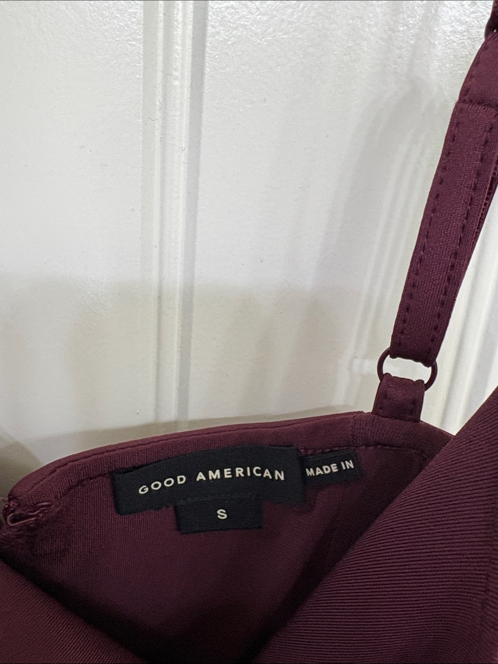 NWT Good American Slim Mini Dress in Burgundy - Picture 5 of 11